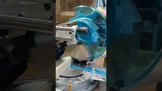 БЕЗ МАТА‼️НОВИНКА! Торцевая пила #makita sl1219 с протяжкой😍видос by @andrey_shadoof_design35