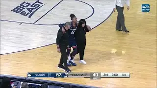 🤕 Aubrey Griffin INJURES KNEE, Helped Off Court By Coach Geno Auriemma In  #12 UConn Huskies Win