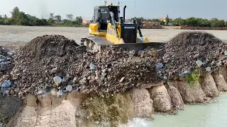 High Quality Activities Begin at Large, Heavy Duty Landfills, Equipped with 25-ton Truck, Bulldozer