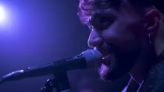 TRACK04 - 7 MILIARDI
