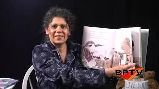 5 Minute Bedtime Story with Ms. Elaine - No Ordinary Jacket