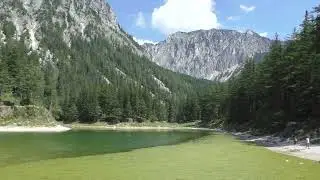 Gr&uuml;ner See in Trag&ouml;&szlig; im Juni 2025