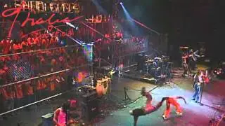 THALIA- A QUIEN LE IMPORTA EN VIVO HD, HQ.