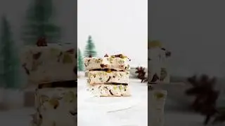 Cranberry White Chocolate Fudge! ✨🎄 #bakingshorts #baking