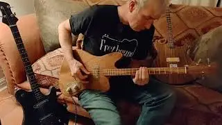 Frethound 3 string guitars: Iroko and sapele solid bodies.