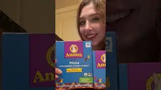Annie&rsquo;s fruit snacks unboxing!