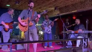Davis Coen w/ Just Groovin&rsquo; Experience - Nobody But You