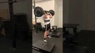 95 kg/209 pounds log push Press