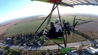 Ala Delta con motor