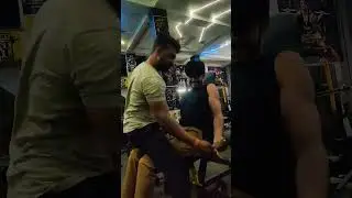 🔥💪🏋️ friends, want to get fit and have fun? The gym is calling your name! Let's do this#gym #fitness