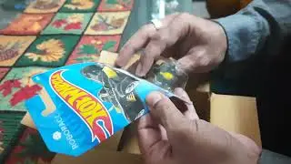 Mattel Hot Wheels 2019 Hw Race Day 9/10-Robo Race Car
