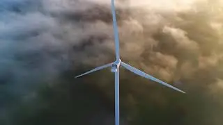 Som de nevoeiro com vento para relaxar