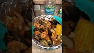 ALDI&rsquo;S SEAFOOD BOIL FOOD REVIEW