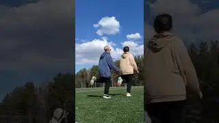 Танцы #шаффл  Шаффлим с мамой #танцы #shuffle #топ #жизнь #рек #странник #волшебство #путешествия