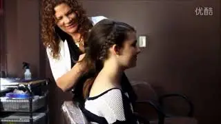 Nicole Gets Ready for the Kids Choice Awards 