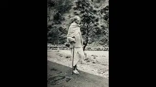 Swami Chidananda, Chants Powerful Om ॐ (original audio recording)