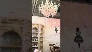 Neverland Tea Salon in Vancouver #aesthetictravel #hightea #fancyrestaurant #vancouver