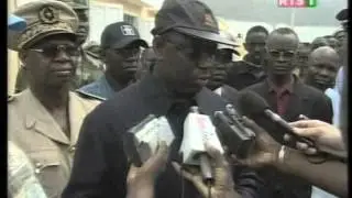R&eacute;ception de 200 logements du plan Diakhaye par Maky SALL Premier Ministre