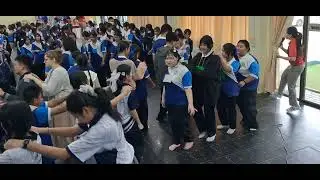 Rock paper scissors snake game, secondary school English camp Thailand