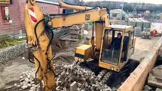 Bagger CAT 212 BFT Catterpiller
