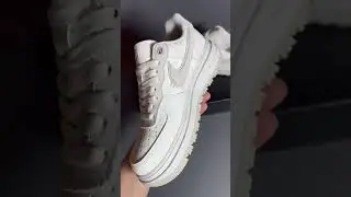 Nike Air Force 1 Luxe