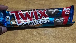 @hersheys  @HersheysIndiaofficial @twix cookies & creme - Full Review