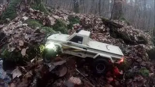 RC Absima Hilux Rock River 5