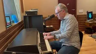 &ldquo;Raspberry Beret&rdquo; by Prince, on the Fender Rhodes at Los Olivos Recording Studios.