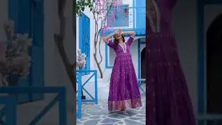 🌸New catalog🌸This stunning flared gown features.Size available :- S,M,L,XL,2XL,3XL,4XL*Price:1399+$*