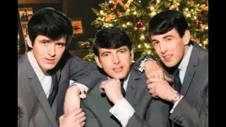 The Bachelors - The Angel and The Stranger (Christmas song) 1963.