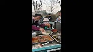 Street Food Live crispy fried chicken