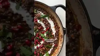 Румания (палестинское рагу из баклажанов и чечевицы) | SO VEGAN #vegan #shorts #recipes #veganrec...