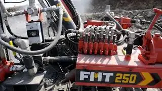 Crawler Drill Machine - FMT 250