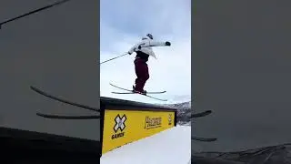 Matěj &Scaron;vancer COOKING on the Ski Slopestyle course