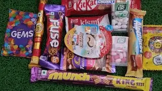 A lot of suprising candies 😍full of sweets Satisfying 