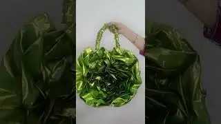 Upcycle ur old bag to new one #upcycling #diy #crafts #handmade #ucantry #upcycleproject #