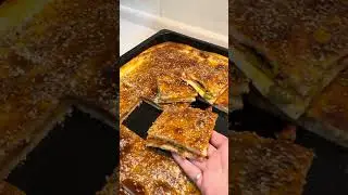 SADECE İKİ BEZE İLE KÖMBE😍AYRINTILI TARİFİ 👇KANALIMA ABONE OLMAYI UNUTMA😍#kömbe #kömbetarifi#börek 