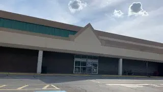 Abandoned Pat Catans - Aliquippa, PA