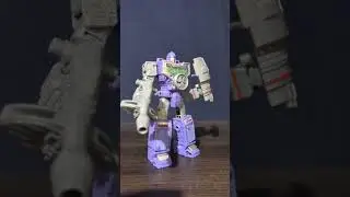 Siege Refraktor Review