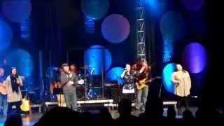 Brigitte Donoho Singing Oceans
