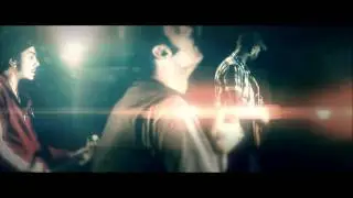 Twisted Family - Lento