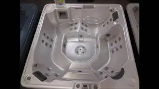 Used Spas Liquidation at SPA MAX