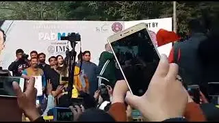Akshay kumar at DU |Promting 