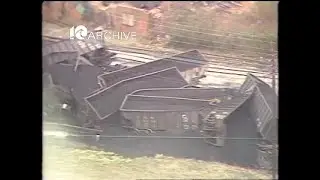 WAVY Archive: 1982 Suffolk Train Derailment - Coal Cars