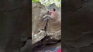 Farmers Dyno V5.  I&rsquo;ve never felt so stoked ✅ #climb #dyno #bouldering #rockclimb