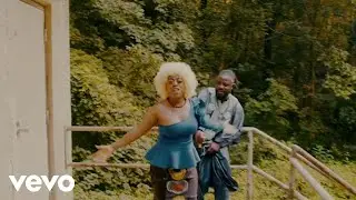 Mizznanhyah - Right Here ft. Dee NiceB
