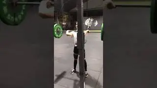 Kerenina Sunny 40kgs frontsquat crossfit