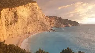 S1:A28 Grekland på smala bergsvägar till ön Lefkas vackraste strand