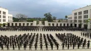 Entrada dos cadetes da AMAN no refeitório Asp Mega