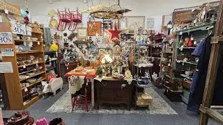 The Hip Chick at Grey Barn Andover NJ Booth Tour & Shop|Yes,we ship|Thrifting &Antiquing Vintage 